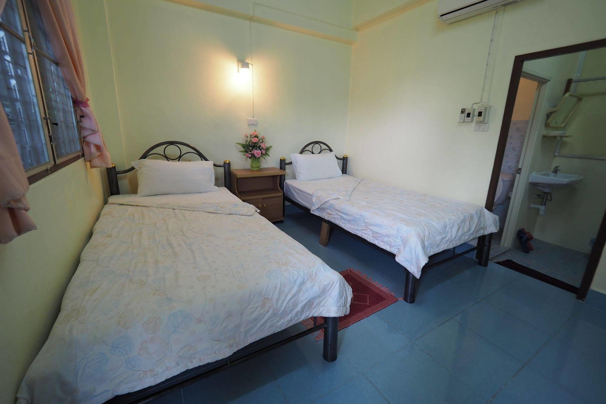 Sangaroon Hotel Pua Bagian luar foto