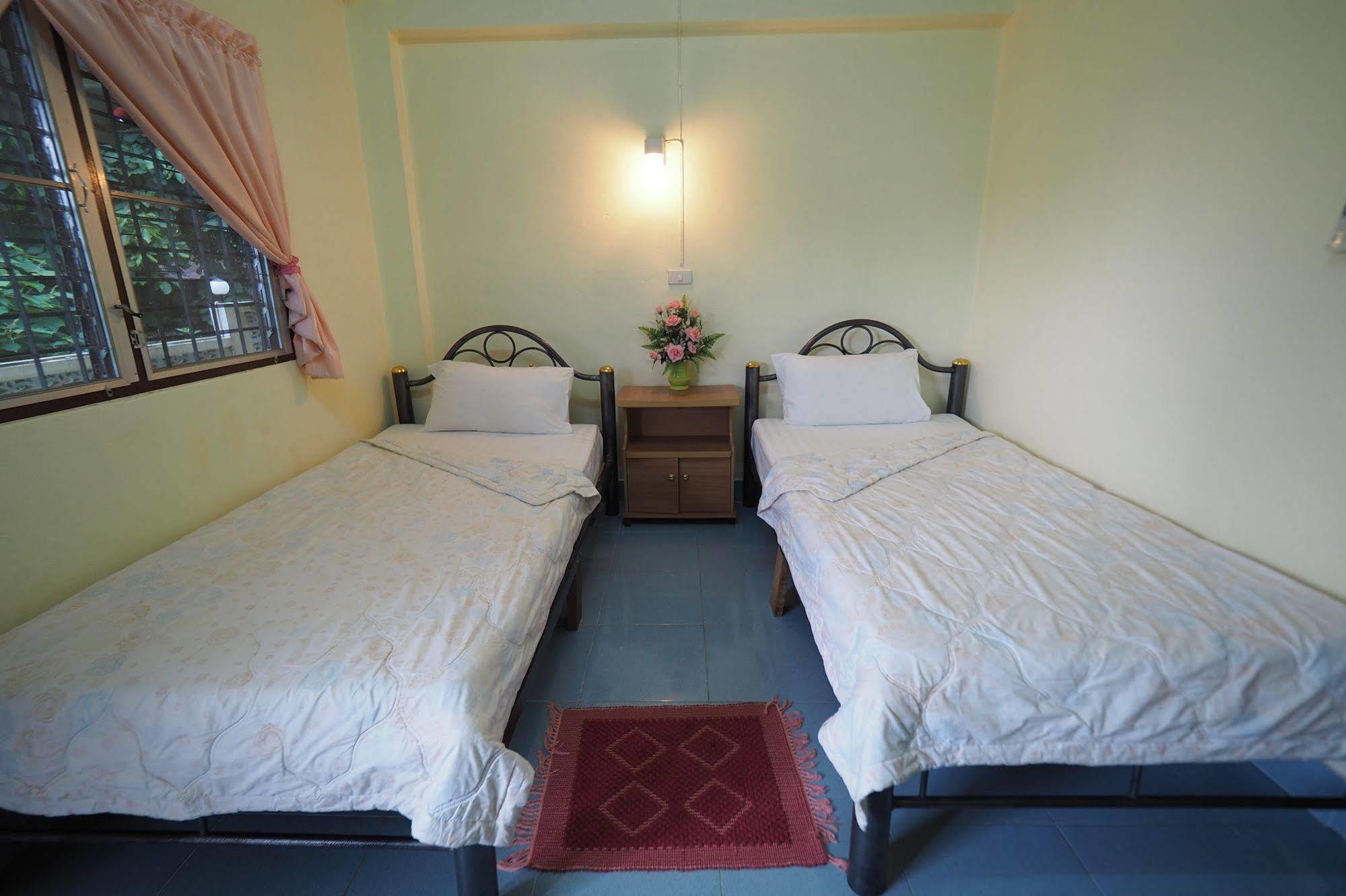 Sangaroon Hotel Pua Bagian luar foto